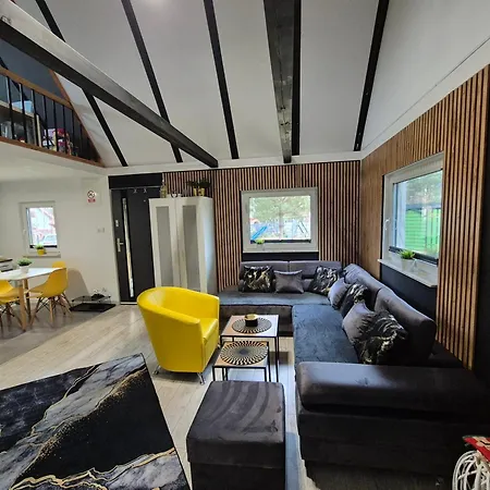 Konrad - Balia Ogrodowa Dodatkowo Platna Kościerzyna