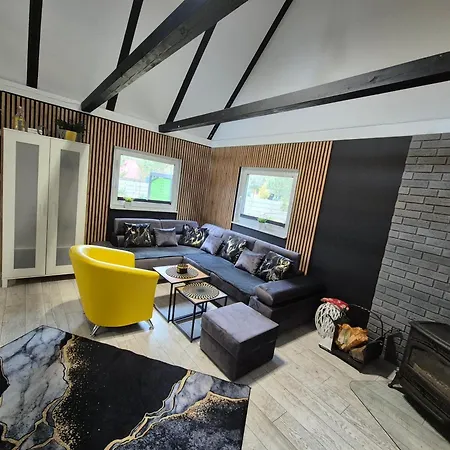 Konrad - Balia Ogrodowa Dodatkowo Platna Ferienhaus *