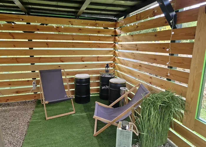 Konrad - Balia Ogrodowa Dodatkowo Platna Ferienhaus Kościerzyna