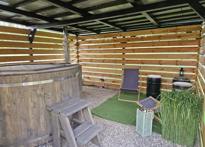 Konrad - Balia Ogrodowa Dodatkowo Platna *